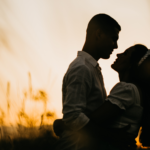 Qué perfumes atraen a las mujeres